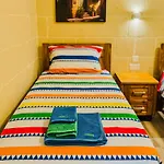 Danny House Villa *