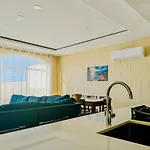 Danny House Villa