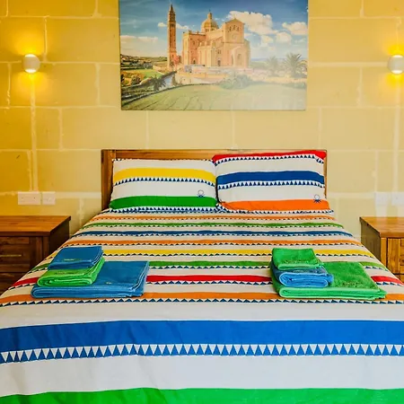 Danny House * Nadur
