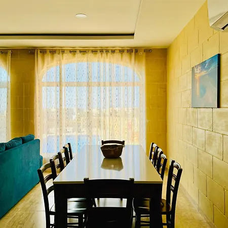 Danny House Villa